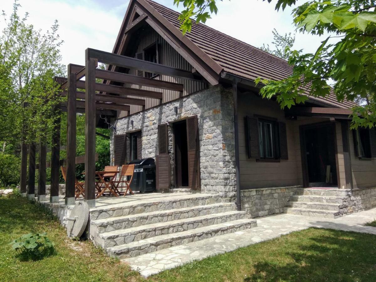 Villa Dobra Plitvicka Jezera Bagian luar foto